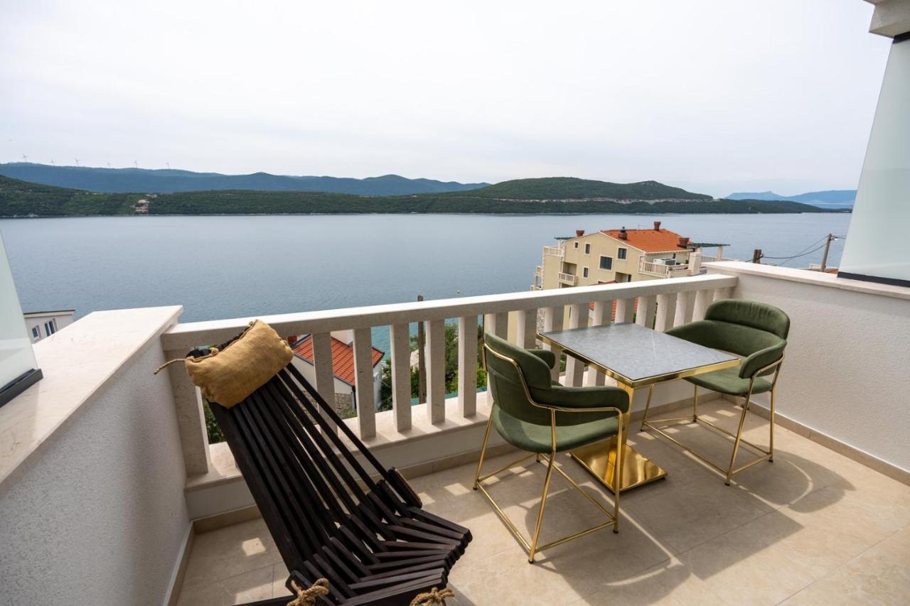 Villa Emina Sa Privatnom Plazom I Parkingom Неум Екстер'єр фото