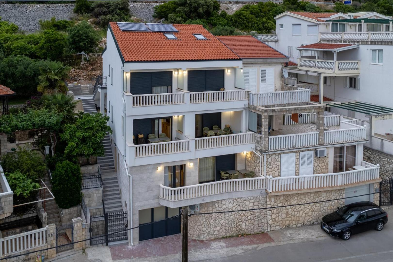 Villa Emina Sa Privatnom Plazom I Parkingom Неум Екстер'єр фото